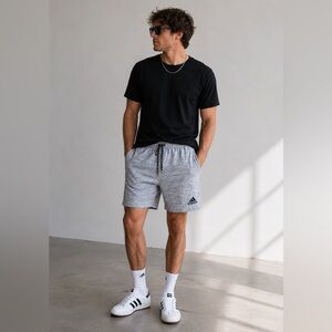 Adidas Gray Athletic Shorts Men’s Small Drawstring Pockets Casual